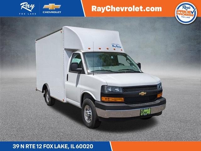 2025 Chevrolet Express Cutaway 3500 3500 Van 139"