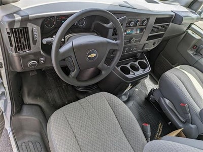 2025 Chevrolet Express Cutaway 3500 3500 Van 139"