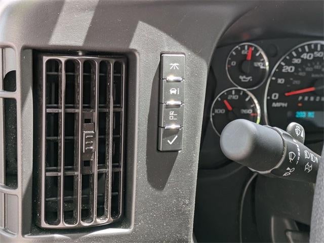 2025 Chevrolet Express Cutaway 3500 3500 Van 139"