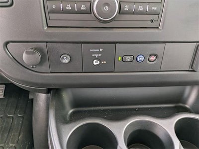 2025 Chevrolet Express Cutaway 3500 3500 Van 139"