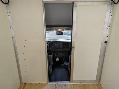 2025 Chevrolet Express Cutaway 3500 3500 Van 139"
