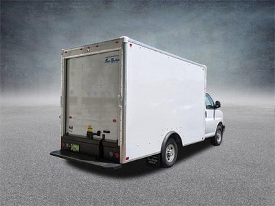 2025 Chevrolet Express Cutaway 3500 3500 Van 139"