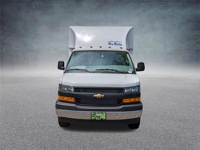 2025 Chevrolet Express Cutaway 3500 3500 Van 139"