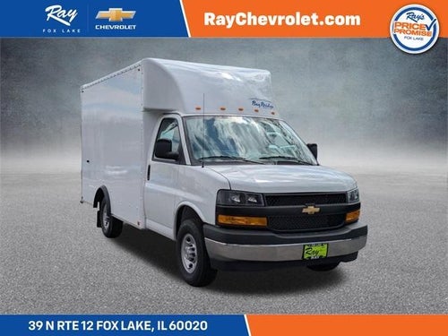 2025 Chevrolet Express Cutaway 3500 3500 Van 139"