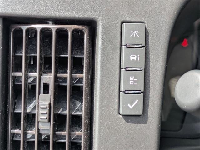 2025 Chevrolet Express Cutaway 3500 3500 Van 139"