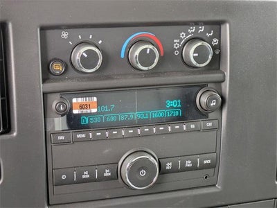 2025 Chevrolet Express Cutaway 3500 3500 Van 139"