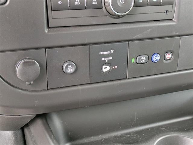 2025 Chevrolet Express Cutaway 3500 3500 Van 139"