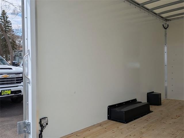 2025 Chevrolet Express Cutaway 3500 3500 Van 139"