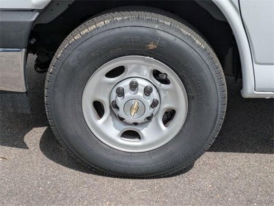 2025 Chevrolet Express Cutaway 3500 3500 Van 139"