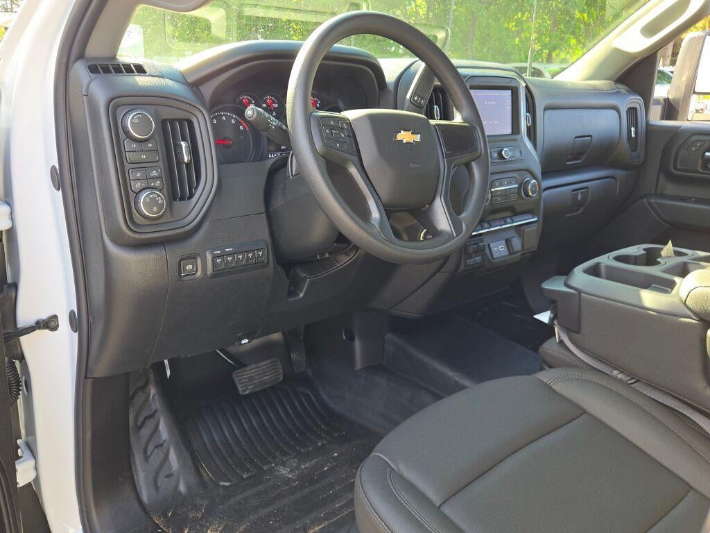 2026 Chevrolet Silverado 2500 HD Crew Cab Long Box 4-Wheel Drive Work Truck
