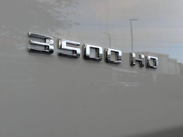 2025 Chevrolet Silverado 3500 HD Chassis Cab 2WD Reg Cab 171" WB, 84.5" CA Work Truck