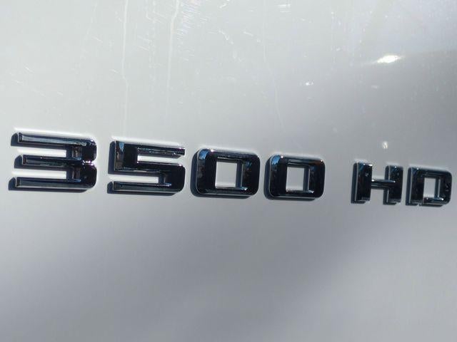 2026 Chevrolet Silverado 3500 HD Chassis Cab 4WD Reg Cab 171" WB, 84.5" CA Work Truck