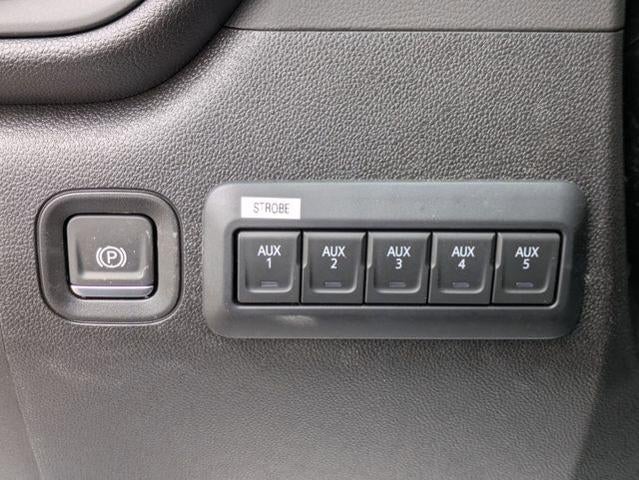 2025 Chevrolet Silverado 3500 HD Chassis Cab 4WD Reg Cab 146" WB, 60" CA Work Truck