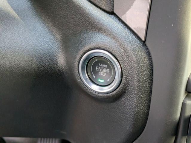 2025 Chevrolet Silverado 3500 HD Chassis Cab 4WD Reg Cab 171" WB, 84.5" CA Work Truck