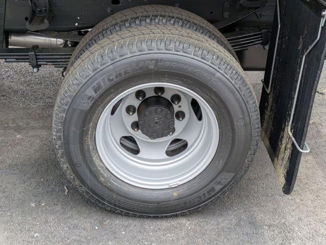 2026 Chevrolet Silverado 3500 HD Chassis Cab 4WD Reg Cab 171" WB, 84.5" CA Work Truck