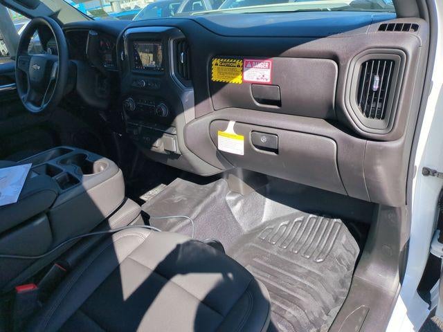 2026 Chevrolet Silverado 3500 HD Chassis Cab 4WD Reg Cab 171" WB, 84.5" CA Work Truck