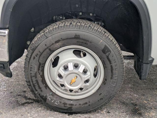 2026 Chevrolet Silverado 3500 HD Chassis Cab 4WD Reg Cab 146" WB, 60" CA Work Truck