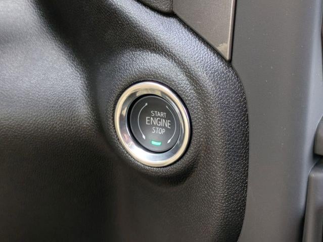 2025 Chevrolet Silverado 3500 HD Chassis Cab 4WD Reg Cab 171" WB, 84.5" CA Work Truck