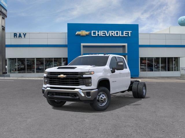 2026 Chevrolet Silverado 3500 HD Chassis Cab 4WD Crew Cab 177" WB, 60" CA Work Truck