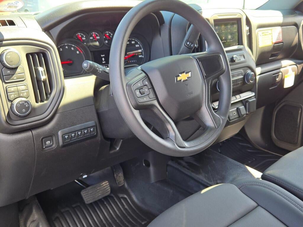 2026 Chevrolet Silverado 3500 HD Chassis Cab 4WD Crew Cab 177" WB, 60" CA Work Truck