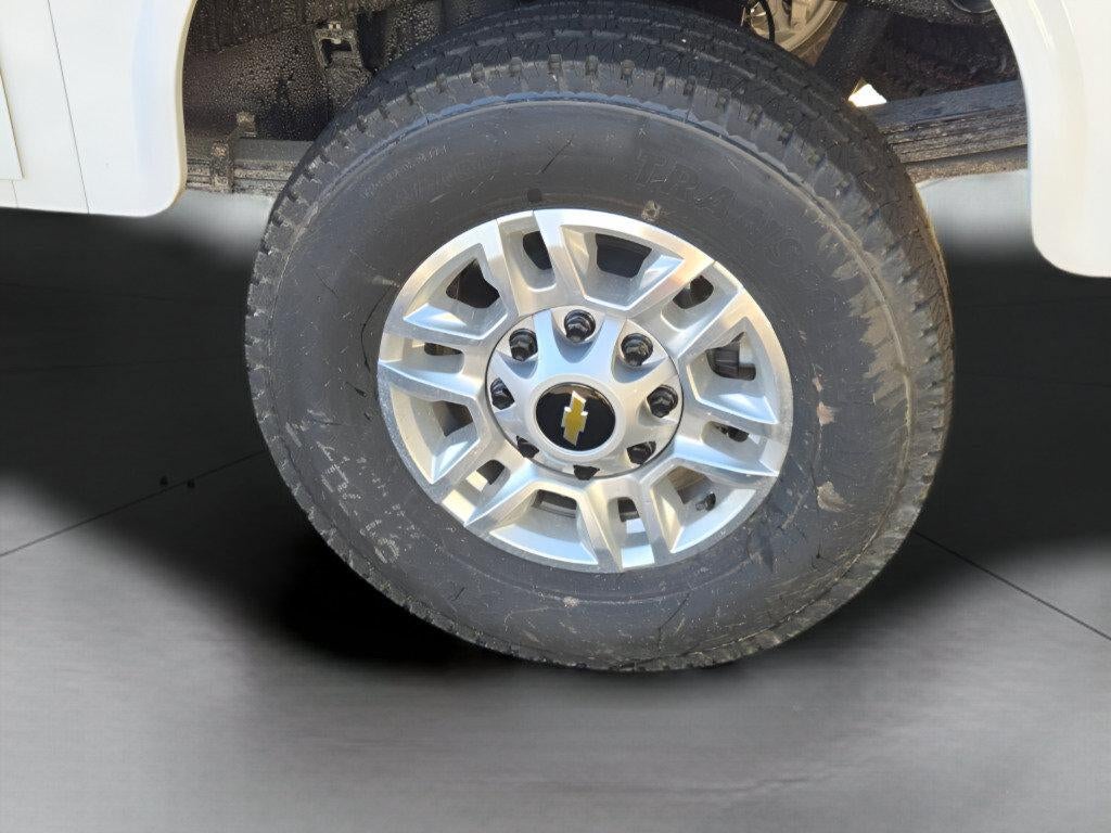 2026 Chevrolet Silverado 2500 HD Regular Cab Long Box 4-Wheel Drive Work Truck