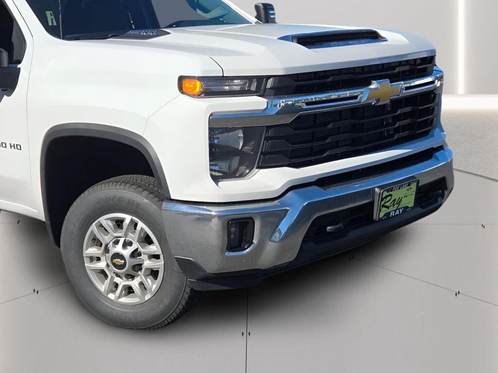 2026 Chevrolet Silverado 2500 HD Crew Cab Standard Box 4-Wheel Drive LT