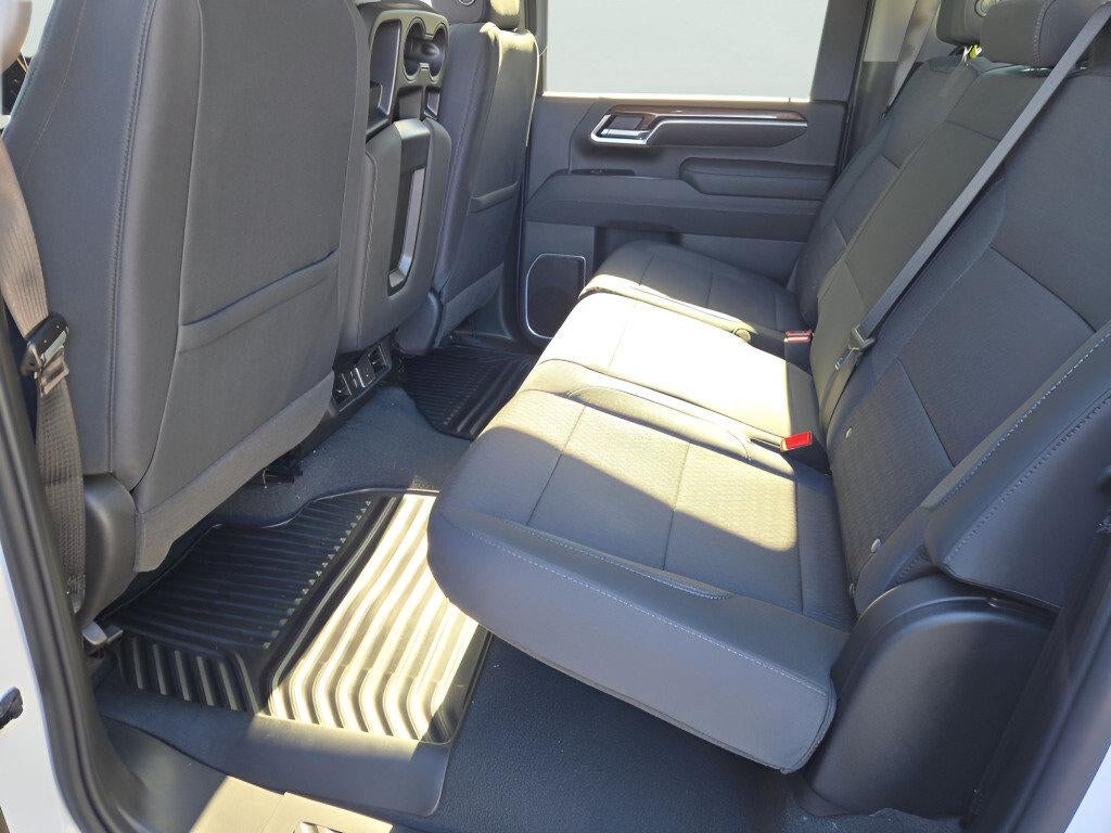 2026 Chevrolet Silverado 2500 HD Crew Cab Standard Box 4-Wheel Drive LT