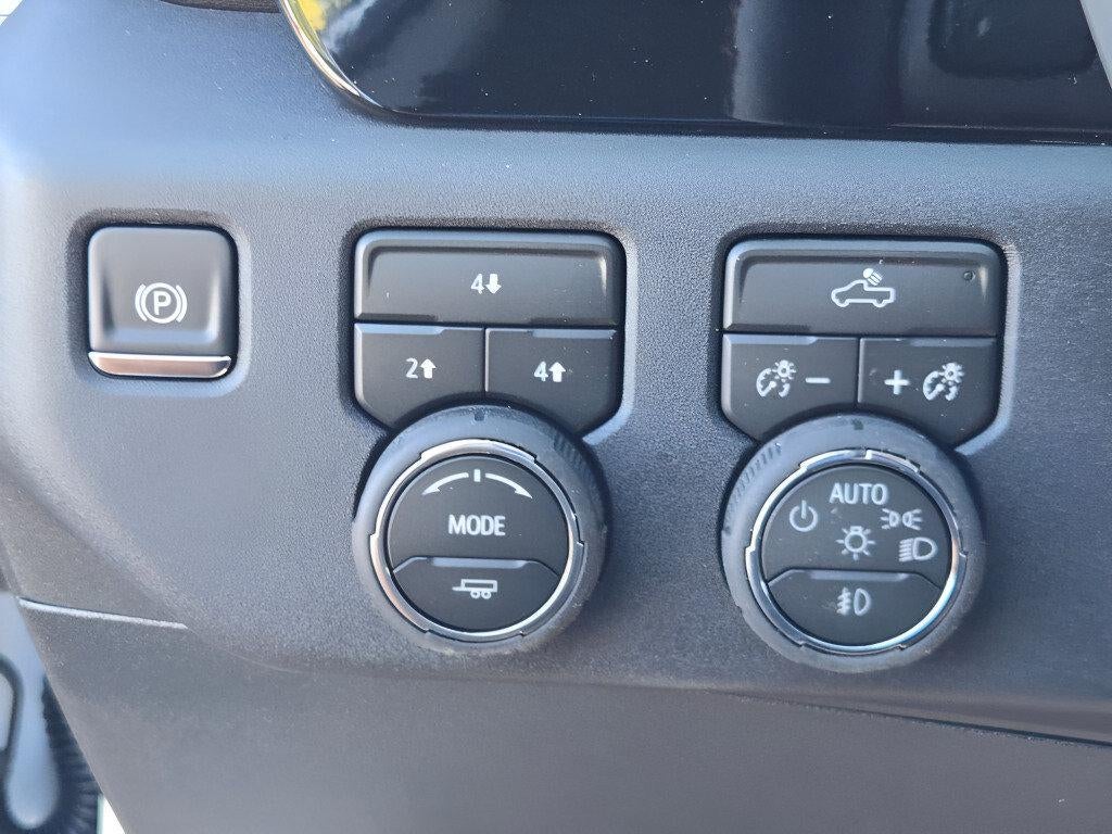 2026 Chevrolet Silverado 2500 HD Crew Cab Standard Box 4-Wheel Drive LT