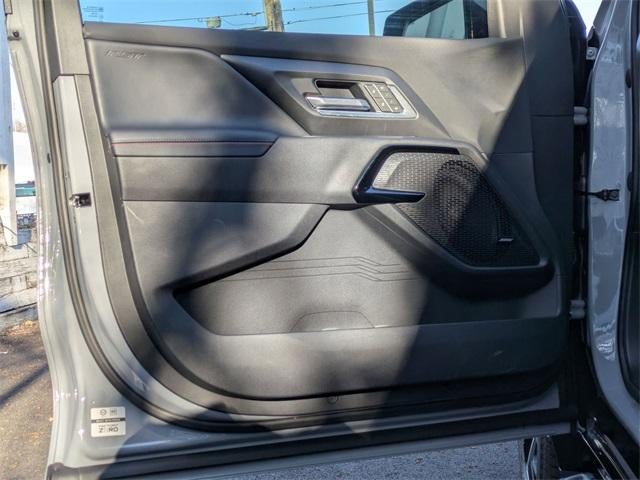 2025 Chevrolet Silverado EV e4WD Crew Cab Max Range RST