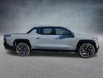 2025 Chevrolet Silverado EV e4WD Crew Cab Max Range RST
