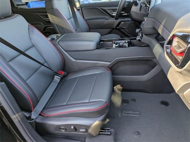 2025 Chevrolet Silverado EV e4WD Crew Cab Max Range RST