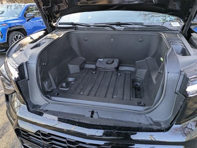 2025 Chevrolet Silverado EV e4WD Crew Cab Max Range RST