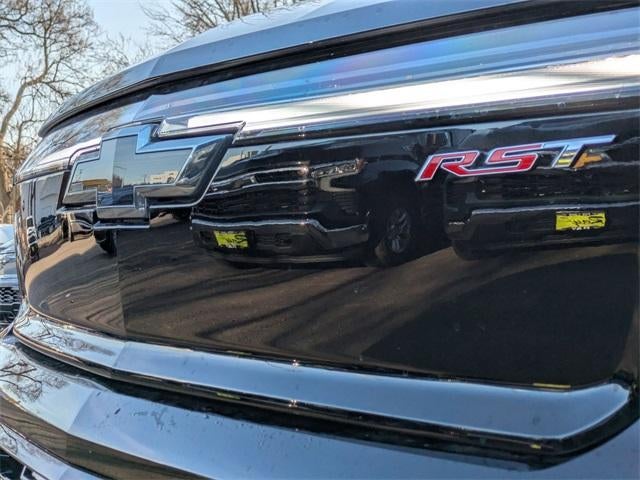 2025 Chevrolet Silverado EV e4WD Crew Cab Max Range RST