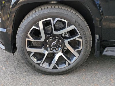 2025 Chevrolet Silverado EV e4WD Crew Cab Max Range RST