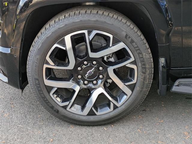 2025 Chevrolet Silverado EV e4WD Crew Cab Max Range RST