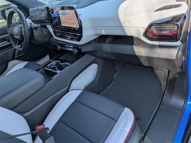 2025 Chevrolet Silverado EV e4WD Crew Cab Max Range RST