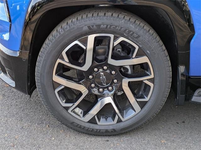 2025 Chevrolet Silverado EV e4WD Crew Cab Max Range RST