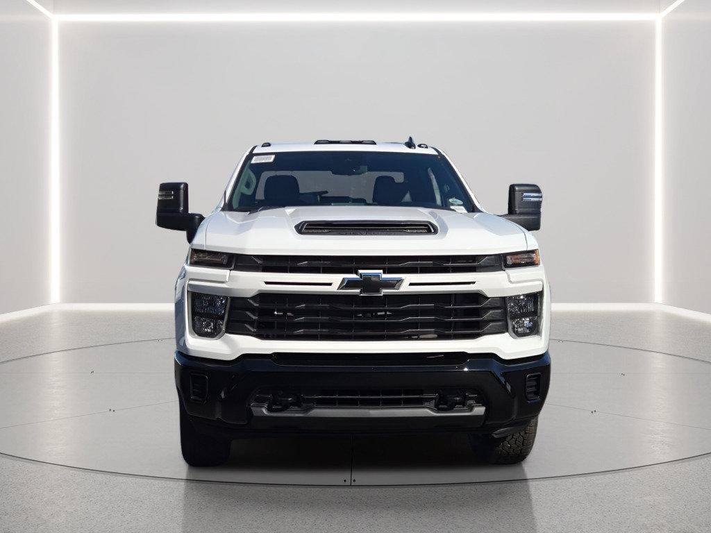 2026 Chevrolet Silverado 2500 HD Crew Cab Standard Box 4-Wheel Drive Custom