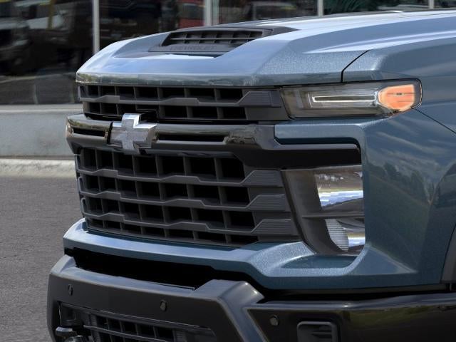 2026 Chevrolet Silverado 2500 HD Crew Cab Standard Box 4-Wheel Drive Custom