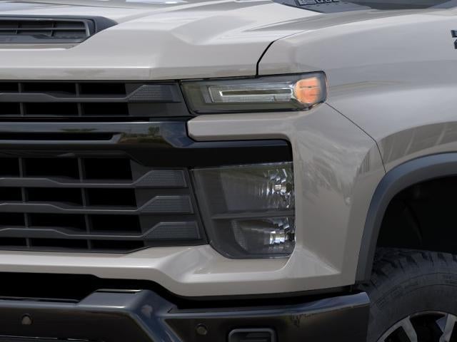 2026 Chevrolet Silverado 2500 HD Crew Cab Standard Box 4-Wheel Drive Custom