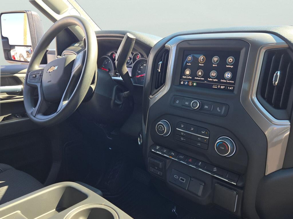 2026 Chevrolet Silverado 2500 HD Crew Cab Standard Box 4-Wheel Drive Custom