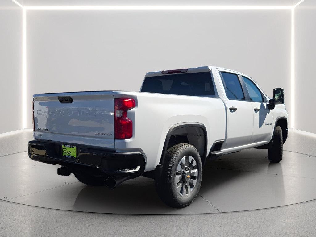 2026 Chevrolet Silverado 2500 HD Crew Cab Standard Box 4-Wheel Drive Custom