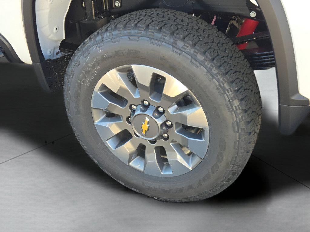 2026 Chevrolet Silverado 2500 HD Crew Cab Standard Box 4-Wheel Drive Custom