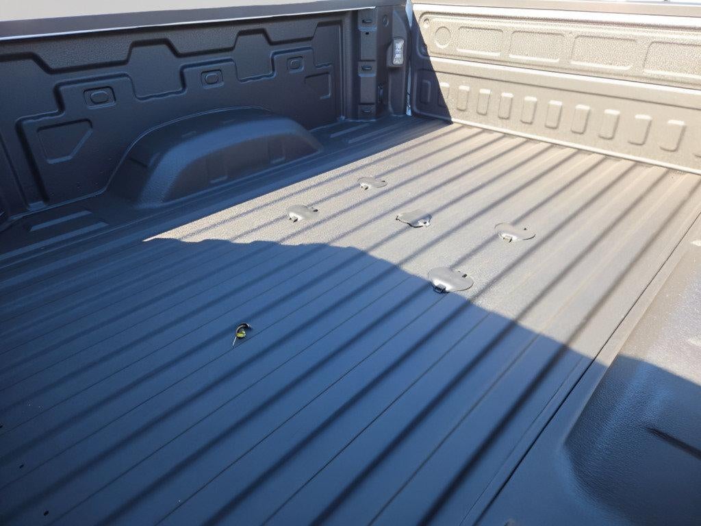 2026 Chevrolet Silverado 2500 HD Crew Cab Standard Box 4-Wheel Drive Custom