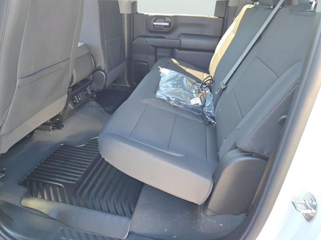 2026 Chevrolet Silverado 2500 HD Crew Cab Standard Box 4-Wheel Drive Custom