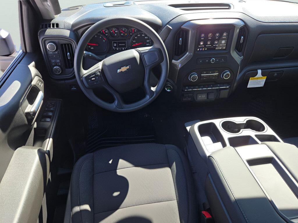 2026 Chevrolet Silverado 2500 HD Crew Cab Standard Box 4-Wheel Drive Custom