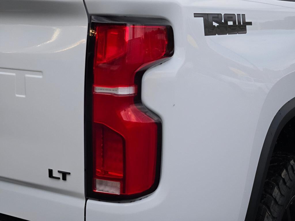 2026 Chevrolet Silverado 2500 HD Crew Cab Standard Box 4-Wheel Drive LT
