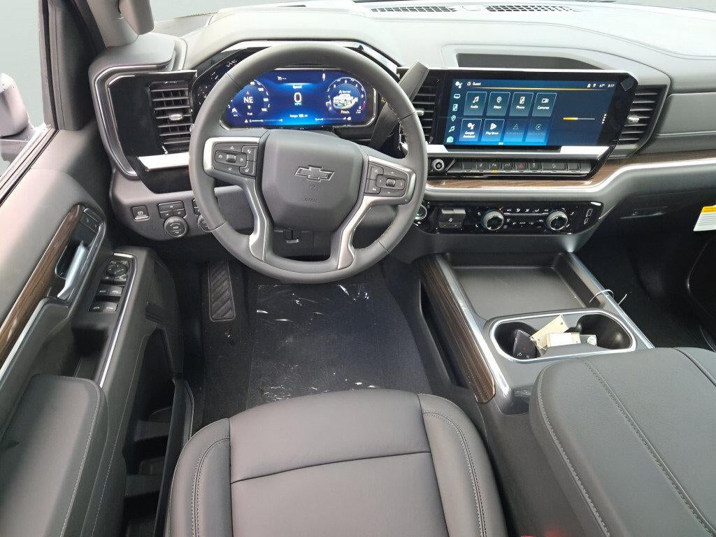 2026 Chevrolet Silverado 2500 HD Crew Cab Standard Box 4-Wheel Drive LT