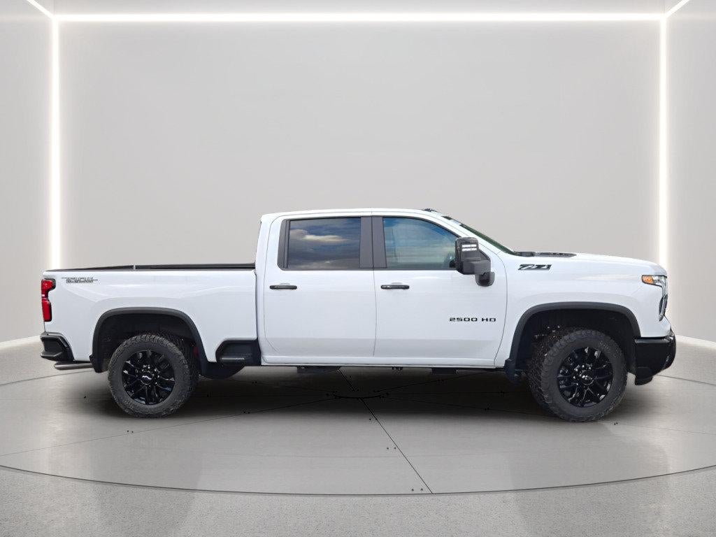 2026 Chevrolet Silverado 2500 HD Crew Cab Standard Box 4-Wheel Drive LT