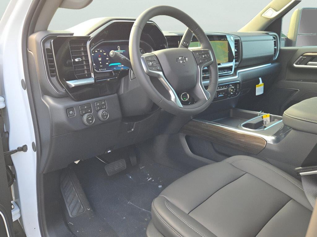 2026 Chevrolet Silverado 2500 HD Crew Cab Standard Box 4-Wheel Drive LT